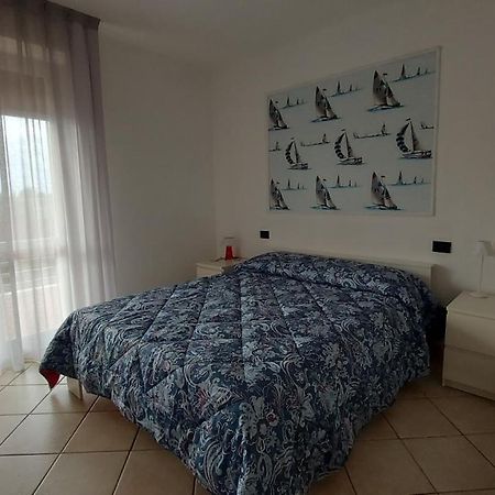 Appartamento Santa Costanza Con Piscina San Vincenzo Zewnętrze zdjęcie